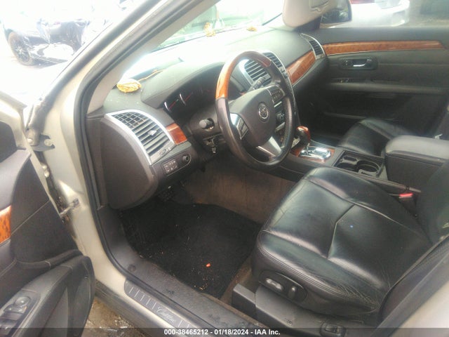 2009 CADILLAC SRX V6 VIN: 1GYEE437090106169