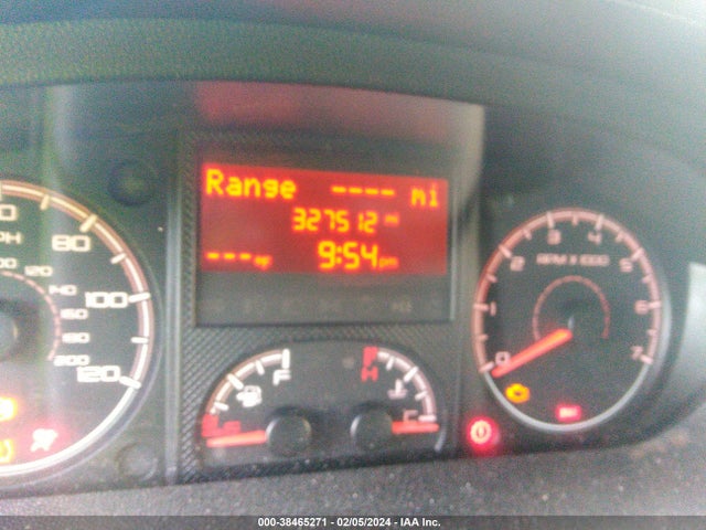 3C6TRVNG5HE500624 RAM Promaster 1500 Low Roof 118 Wb