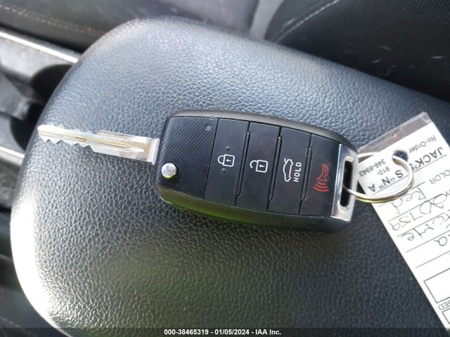 2017 KIA FORTE S VIN: 3KPFL4A71HE114841