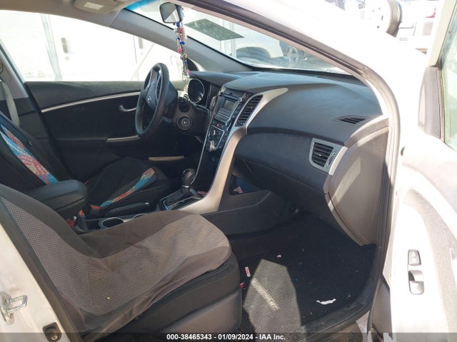 Aukcja sprzedaży 2016 Hyundai Elantra Gt, vin: KMHD35LH7GU307025, numer aukcji: 38465343