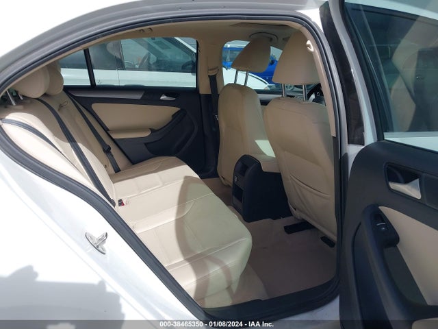 3VWLA7AJ0FM324532 Volkswagen Jetta 2.0l Tdi Se