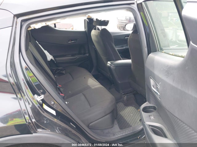 Toyota C-HR LE 2019 JTNKHMBX2K1035246 Image 8