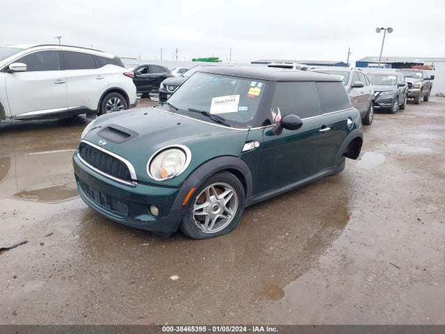 2010 MINI COOPER S WMWMF7C57ATZ34511 Photo 1
