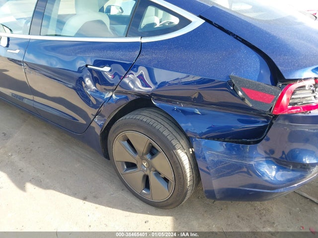 Tesla Model 3 Long Range/mid Range/standard Range/standard Range Plus 2019 5YJ3E1EA0KF332448 Image 11
