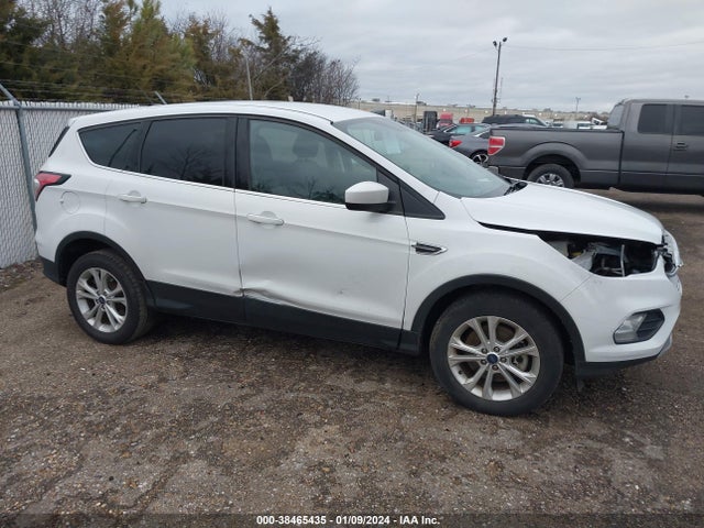 2017 FORD ESCAPE SE VIN: 1FMCU9GD1HUD43642