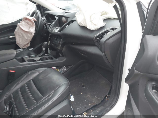 Ford Escape Titanium 2017 1FMCU9J92HUB89169 Image 5