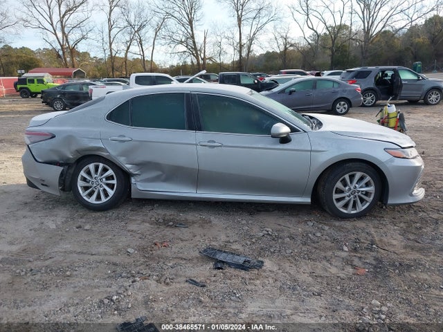Toyota CAMRY LE 2022 4T1C11AK2NU069798 Image 13