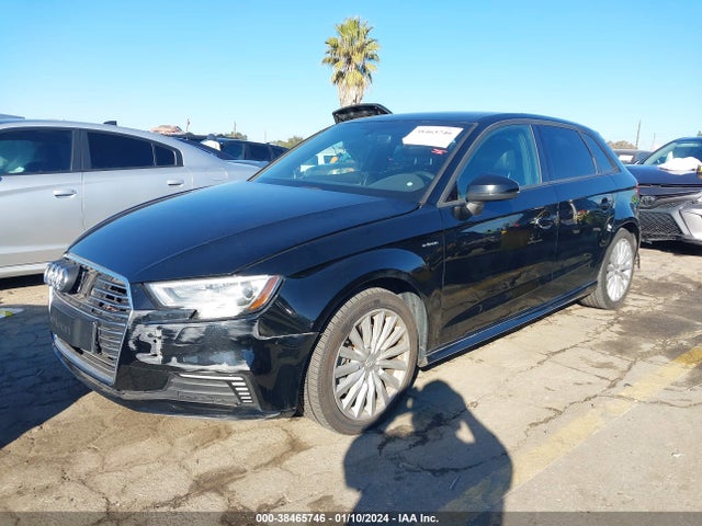 WAUUPBFF5HA047869 Audi A3 E-tron 1.4t Premium