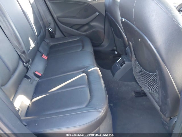 WAUUPBFF5HA047869 Audi A3 E-tron 1.4t Premium