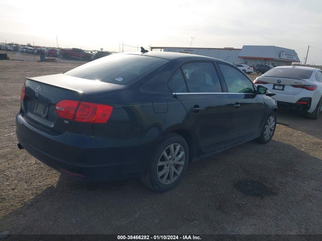 2014 VOLKSWAGEN JETTA 1.8T SE VIN: 3VWD07AJ3EM382463