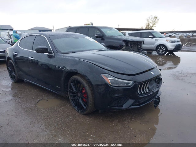 Maserati Ghibli S Gransport 2019 ZAM57YSS2K1312098 main image