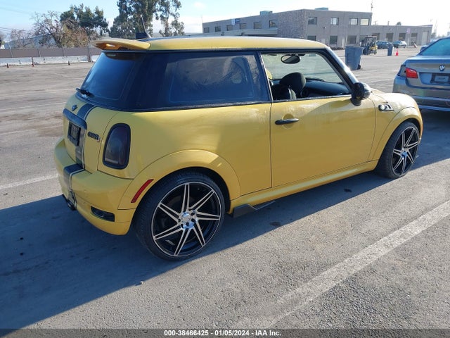 2009 MINI COOPER S WMWMF73569TT96363 Photo 3