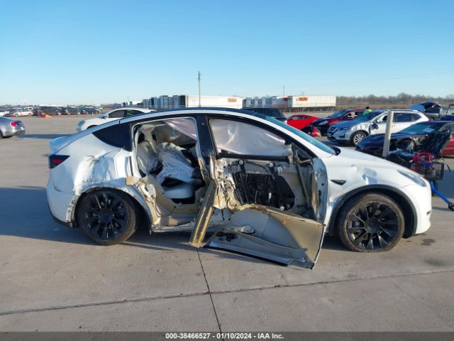 5YJYGDEEXLF018456 Tesla Model Y Long Range Dual Motor All-wheel Drive