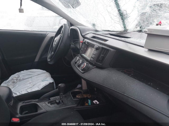 Toyota RAV4 LE 2016 2T3BFREV3GW440607 Image 5