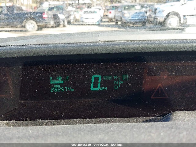 2004 TOYOTA PRIUS VIN: JTDKB20U140037694