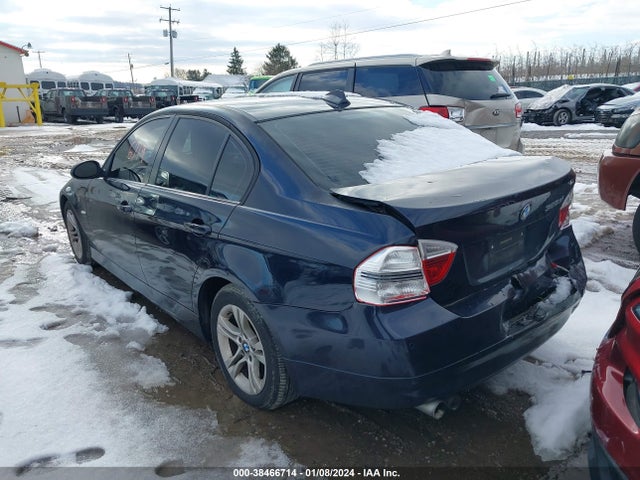 2008 BMW 328XI VIN: WBAVC93518K040108