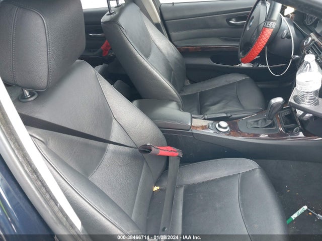 2008 BMW 328XI VIN: WBAVC93518K040108