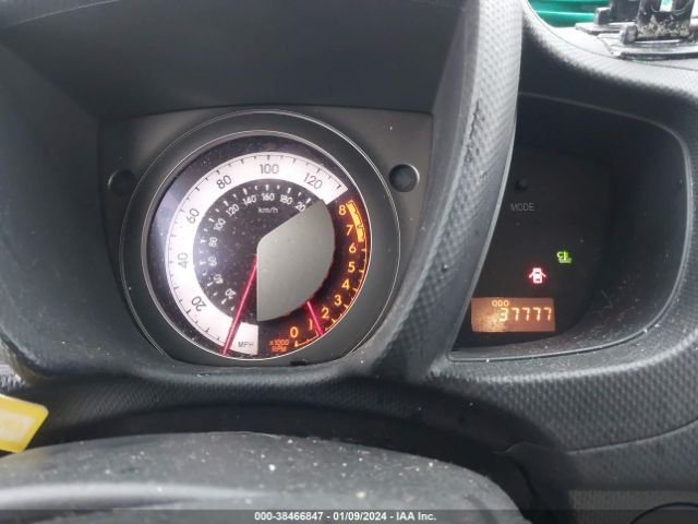 JTKKUPB43E1045434 Scion XD