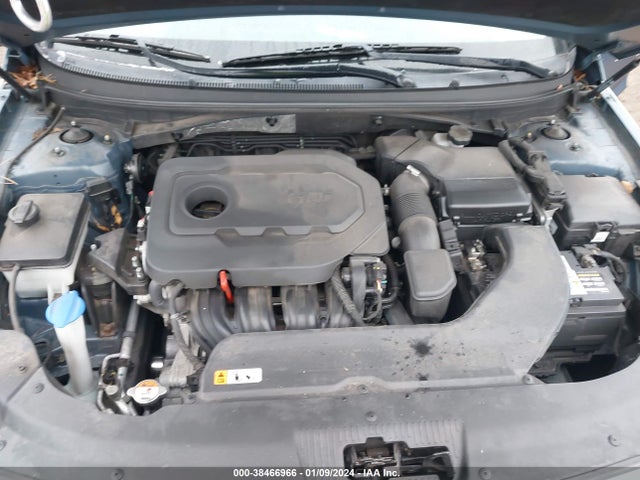 2016 HYUNDAI SONATA SE VIN: 5NPE24AFXGH310289