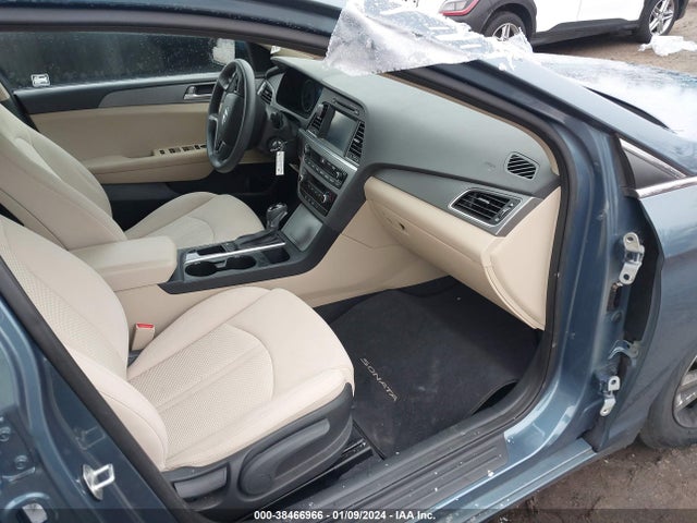 2016 HYUNDAI SONATA SE VIN: 5NPE24AFXGH310289