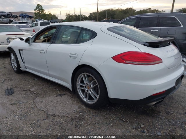 2014 PORSCHE PANAMERA WP0AA2A7XEL006838 Photo 2