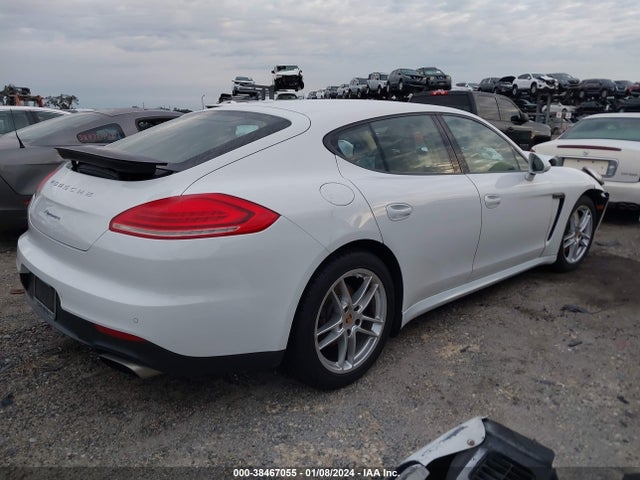 2014 PORSCHE PANAMERA WP0AA2A7XEL006838 Photo 3