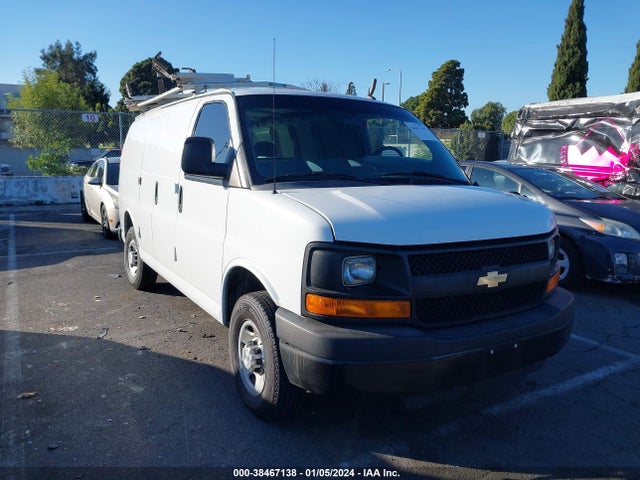 Chevrolet Express 2500 Work Van 2015 1GCWGFFF1F1109025 Image 1