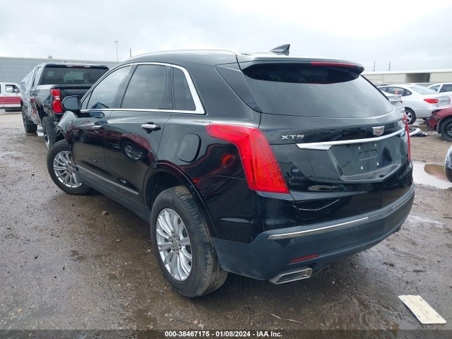 1GYKNARS6JZ242030 Cadillac Xt5 Standard