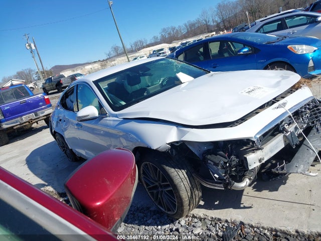 Genesis G70 2.0t Advanced 2019 KMTG64LA7KU025788 Image 1