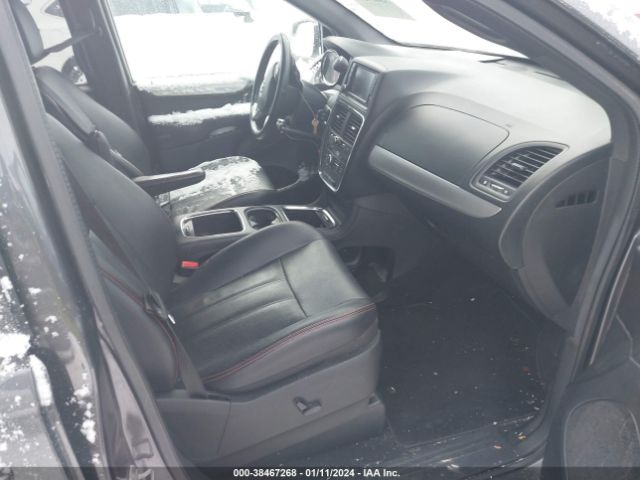 2C4RDGEG2KR518811 Dodge Grand Caravan Gt