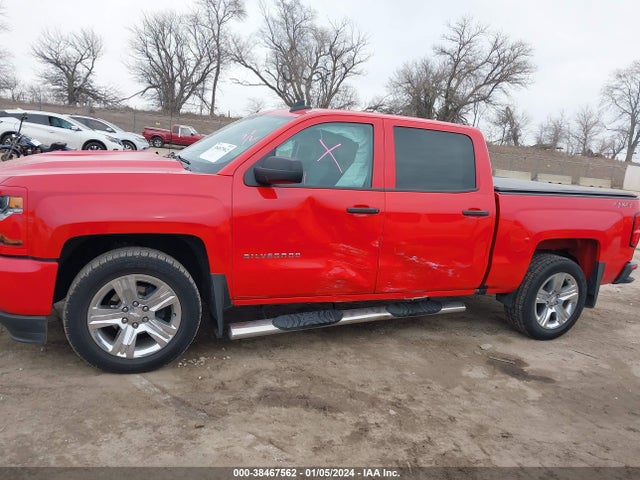 Chevrolet Silverado 1500 Custom 2018 3GCUKPECXJG155210 Image 14