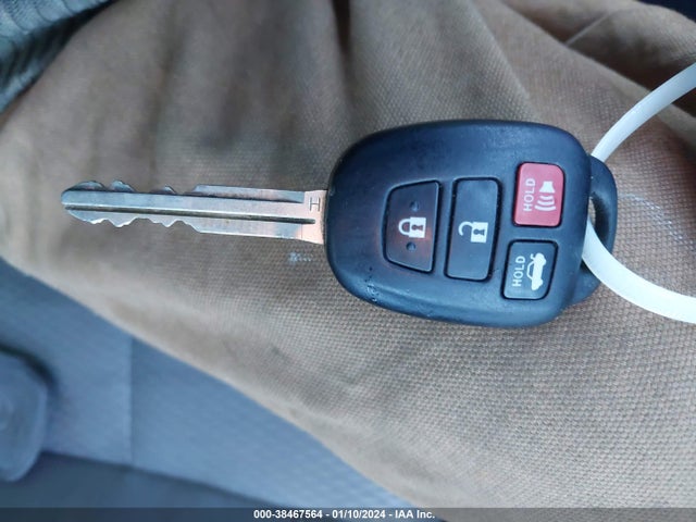 Toyota COROLLA LE 2016 2T1BURHE6GC696350 Image 11