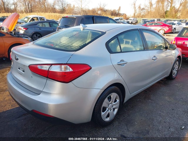 KIA FORTE LX 2015 KNAFK4A64F5304696 Image 4
