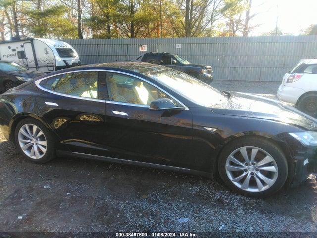 Tesla Model S 70d/85d/p85d 2015 5YJSA1H25FF096445 Image 14