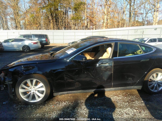 Tesla Model S 70d/85d/p85d 2015 5YJSA1H25FF096445 Image 15