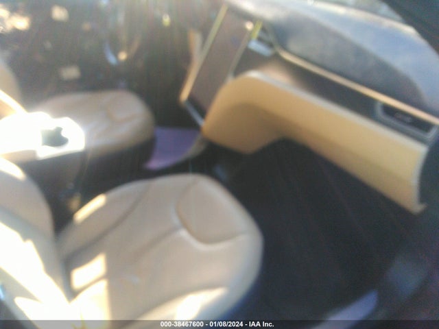 Tesla Model S 70d/85d/p85d 2015 5YJSA1H25FF096445 Image 5