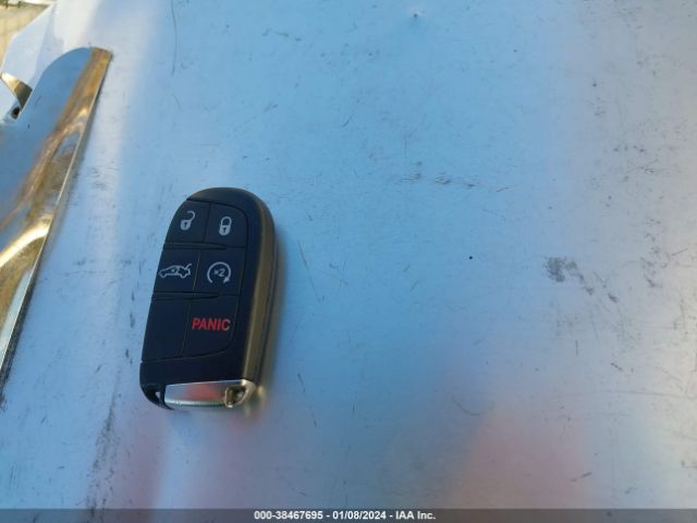2C3CDXHG5JH125797 Dodge Charger Sxt Plus Rwd