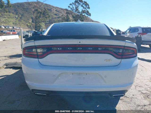 2C3CDXHG5JH125797 Dodge Charger Sxt Plus Rwd