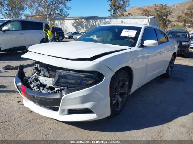 2C3CDXHG5JH125797 Dodge Charger Sxt Plus Rwd