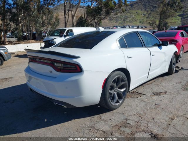 2C3CDXHG5JH125797 Dodge Charger Sxt Plus Rwd