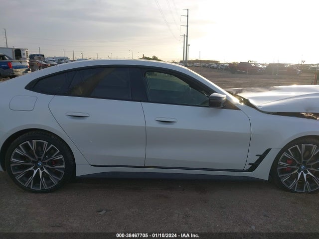 BMW 4 Series M440i 2024 WBA63AW01RFR65469 Image 13