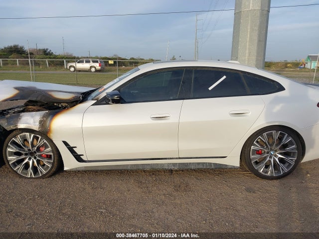 BMW 4 Series M440i 2024 WBA63AW01RFR65469 Image 14