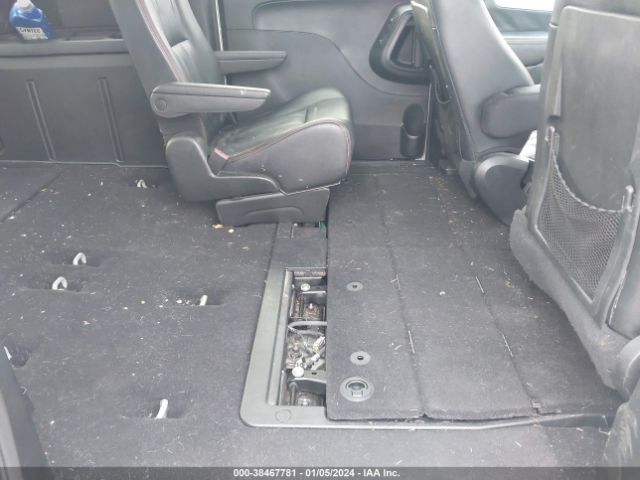 2C4RDGEG6HR555322 Dodge Grand Caravan Gt