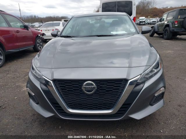 1N4BL4DV2NN321843 Nissan Altima Sv Fwd