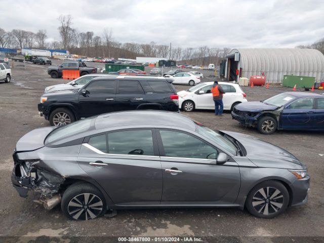 1N4BL4DV2NN321843 Nissan Altima Sv Fwd