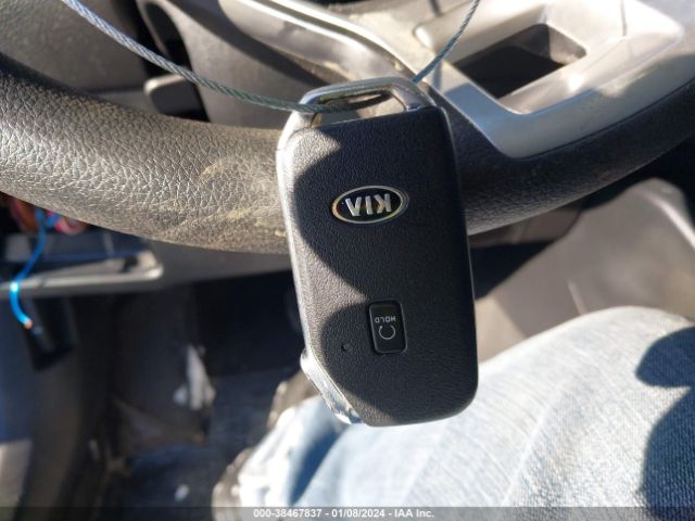 5XXG14J27MG019586 KIA K5 LXS