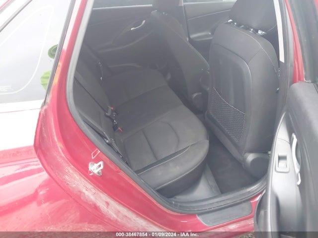 2019 HYUNDAI ELANTRA GT VIN: KMHH35LE7KU091869