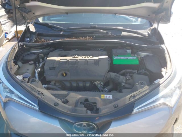 NMTKHMBX9JR043865 Toyota C-HR XLE