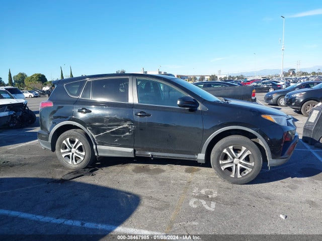 2017 TOYOTA RAV4 LE VIN: 2T3ZFREV0HW395254
