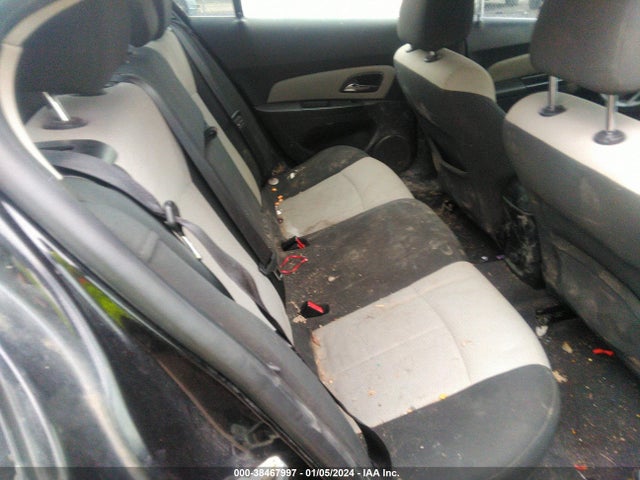 2011 CHEVROLET CRUZE LS VIN: 1G1PD5SH7B7167557